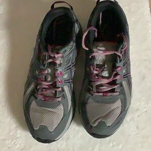 ASICS Women's Gray and Pink Running Shoes